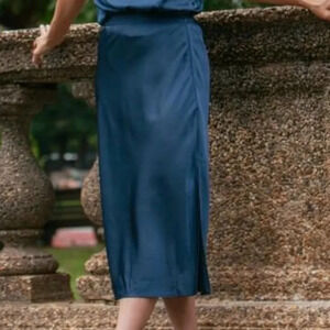 Georgie South Moon Under navy blue tan High-Waisted Satin Midi Slip Skirt Sz S